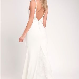 Preloved Lulus Taliana Maxi Dress